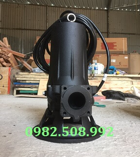 0982.508.992 máy bơm chìm cánh cắt Tsurumi 0.75kw, model 50C2.75